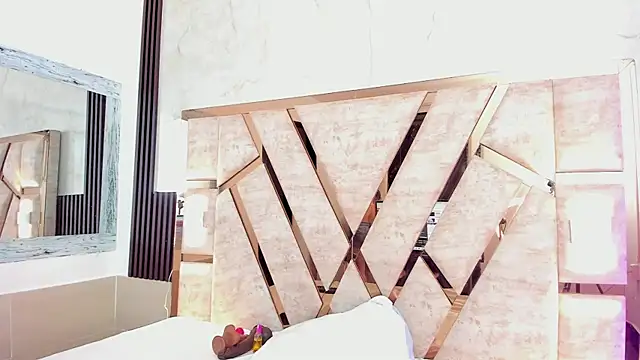 molly sweetee online show from 30, 10, 2025