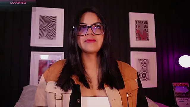 Sophia wilsonn  online show from 10, 3, 2026