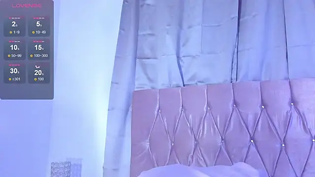 Snapshot of Ashley_piinkk_ chatting on 30, 12, 2024 Ashley piinkk  online show from 30, 12, 2024