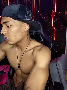 Jhonyblack 1 online show from 20, 10, 2025