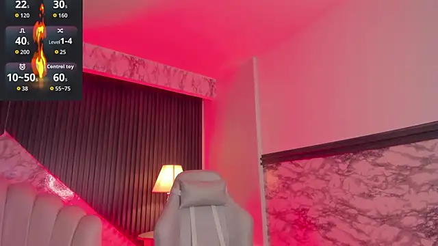 MeganDraco  online show from 5, 11, 2025