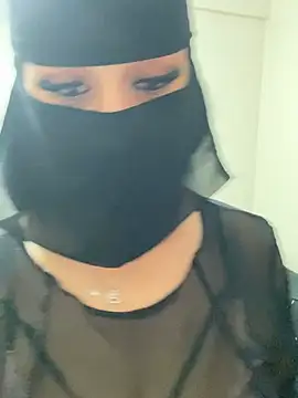 Snapshot of mari_layali chatting on 12, 7, 2026 mari layali online show from 12, 7, 2026