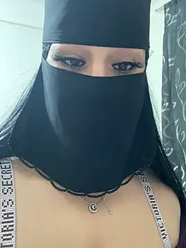 Snapshot of mari_layali chatting on 19, 7, 2026 mari layali online show from 19, 7, 2026