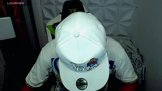 Snapshot of bby_santi chatting on 5, 12, 2024 bby santi online show from 5, 12, 2024