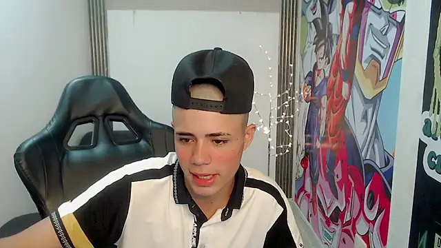 Snapshot of bby_santi chatting on 21, 1, 2025 bby santi online show from 21, 1, 2025