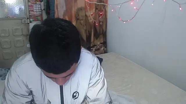 Snapshot of bby_santi chatting on 12, 2, 2026 bby santi online show from 12, 2, 2026