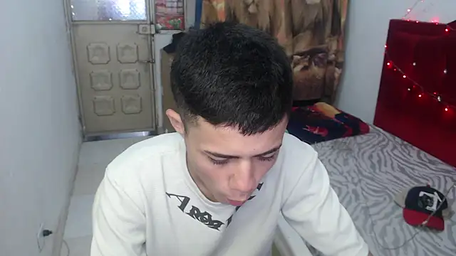 Snapshot of bby_santi chatting on 27, 2, 2026 bby santi online show from 27, 2, 2026