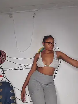 hot-tandy online show from 16, 3, 2025