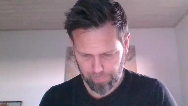 Snapshot of Gotta1 chatting on 23, 11, 2025 Gotta1 online show from 23, 11, 2025