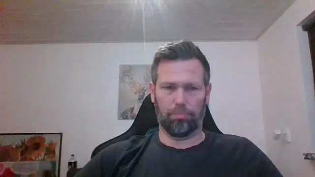 Snapshot of Gotta1 chatting on 20, 12, 2025 Gotta1 online show from 20, 12, 2025