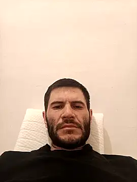 Gigolo4040 online show from 18, 1, 2025