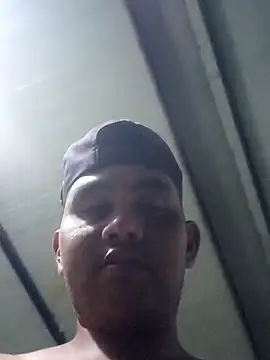 Snapshot of travieso2893 chatting on 28, 3, 2026 travieso2893 online show from 28, 3, 2026