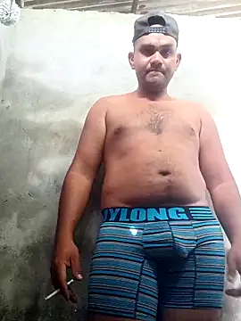 Snapshot of travieso2893 chatting on 16, 5, 2026 travieso2893 online show from 16, 5, 2026