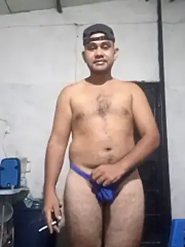 Snapshot of travieso2893 chatting on 19, 5, 2026 travieso2893 online show from 19, 5, 2026