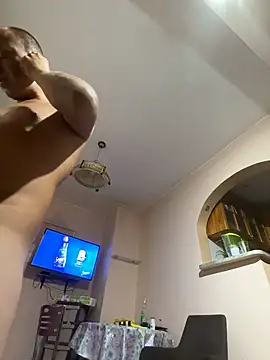 Snapshot of Nikolaiyy chatting on 10, 9, 2025 Nikolaiyy online show from 10, 9, 2025