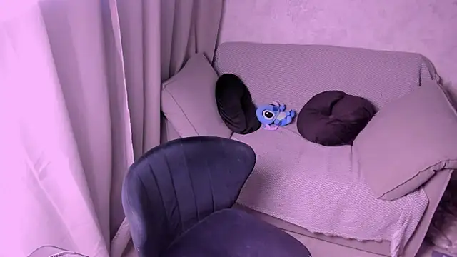 kirraa  online show from 23, 2, 2025