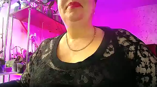  Sweet Woman online show from 15, 2, 2025