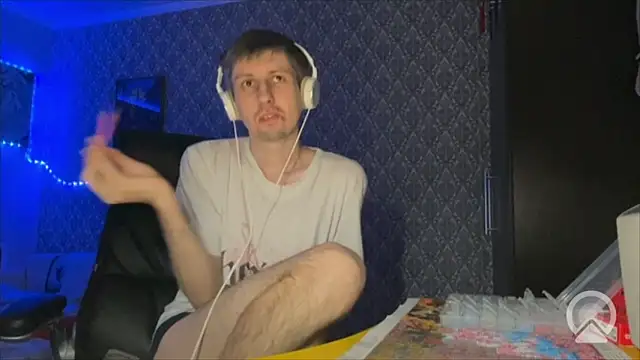 Aki-Laky online show from 8, 4, 2026