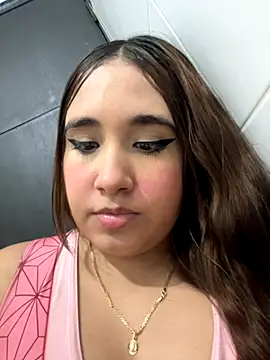 Snapshot of melyescobar chatting on 19, 10, 2025 melyescobar online show from 19, 10, 2025