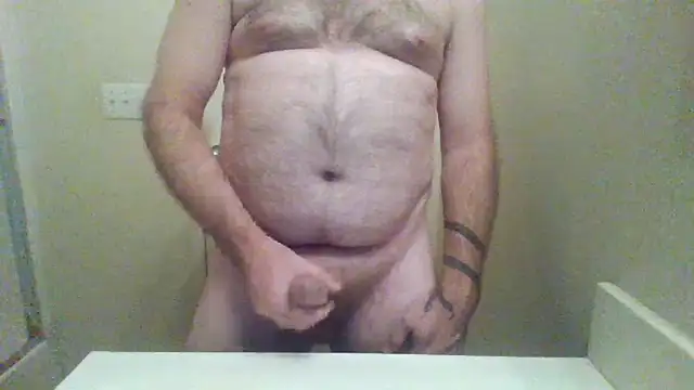 WatchinU82 online show from 12, 9, 2025