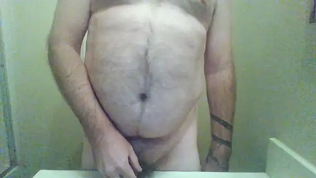 WatchinU82 online show from 12, 9, 2025