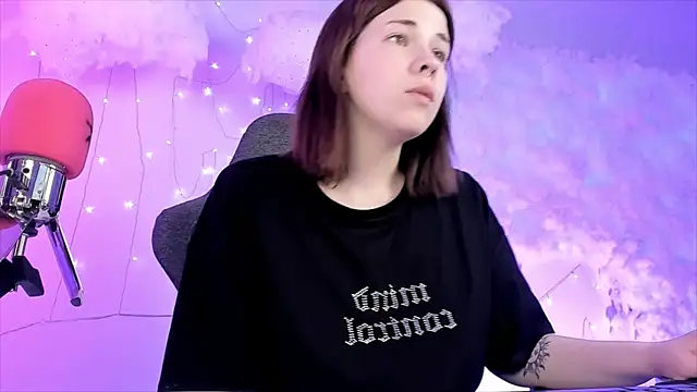 AliceSunday online show from 5, 2, 2025