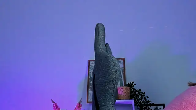 AliceSunday online show from 9, 2, 2025