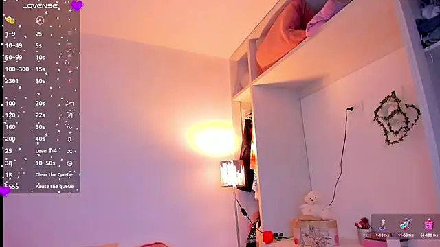 Lunadahia online show from 16, 12, 2025