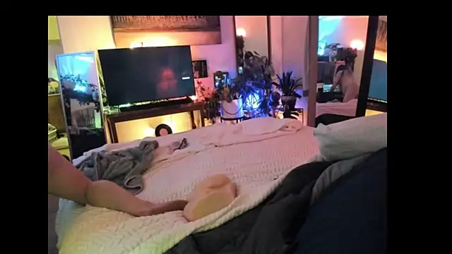 Snapshot of NinasNylonz chatting on 19, 2, 2025 NinasNylonz online show from 19, 2, 2025