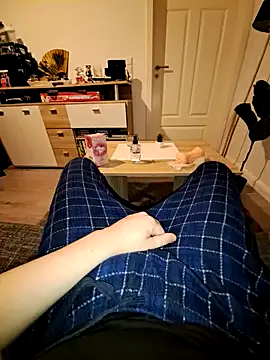 Snapshot of Kevindauerhorny chatting on 23, 1, 2025 Kevindauerhorny online show from 23, 1, 2025