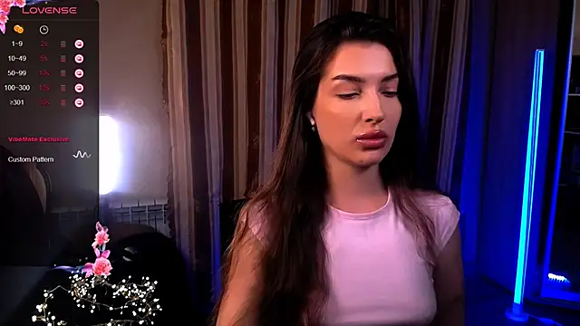 Laura Bess online show from 27, 6, 2026