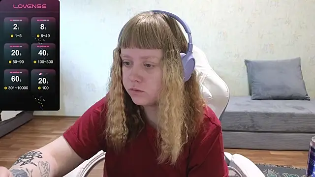Snapshot of June_shy0 chatting on 3, 5, 2026 June shy0 online show from 3, 5, 2026