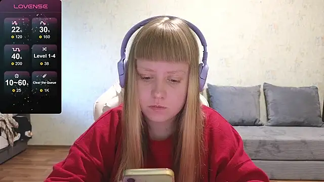 Snapshot of June_shy0 chatting on 5, 5, 2026 June shy0 online show from 5, 5, 2026