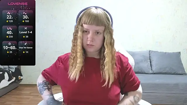 Snapshot of June_shy0 chatting on 19, 5, 2026 June shy0 online show from 19, 5, 2026