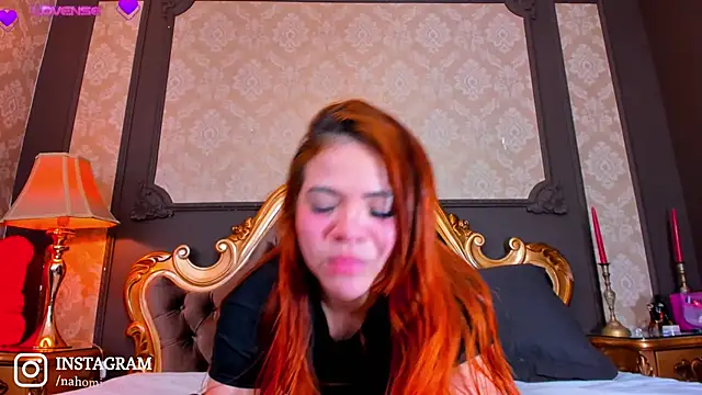 Snapshot of NahomiAcosta chatting on 24, 2, 2025 NahomiAcosta online show from 24, 2, 2025