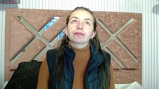 Snapshot of _isaabellaa chatting on 30, 4, 2026 isaabellaa online show from 30, 4, 2026