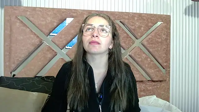 Snapshot of _isaabellaa chatting on 19, 5, 2026 isaabellaa online show from 19, 5, 2026