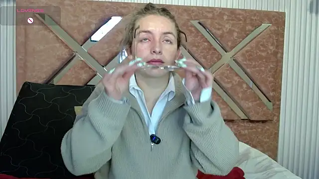 Snapshot of _isaabellaa chatting on 22, 5, 2026 isaabellaa online show from 22, 5, 2026