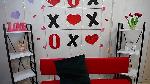 BeatriceFly online show from 22, 2, 2025