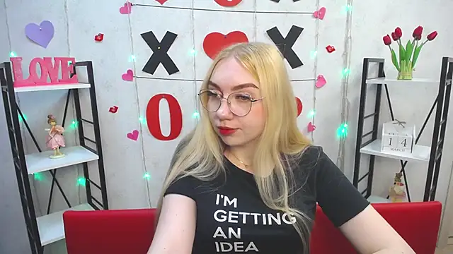 BeatriceFly online show from 15, 3, 2025