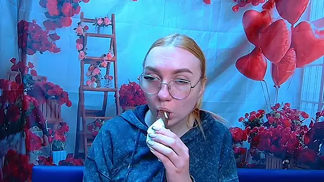 BeatriceFly online show from 6, 5, 2026