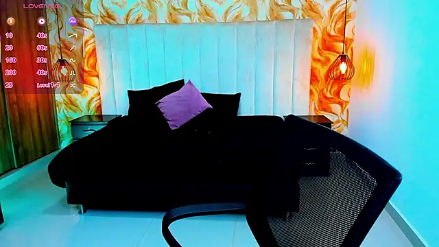 Snapshot of miichael_black chatting on 15, 7, 2026 miichael black online show from 15, 7, 2026