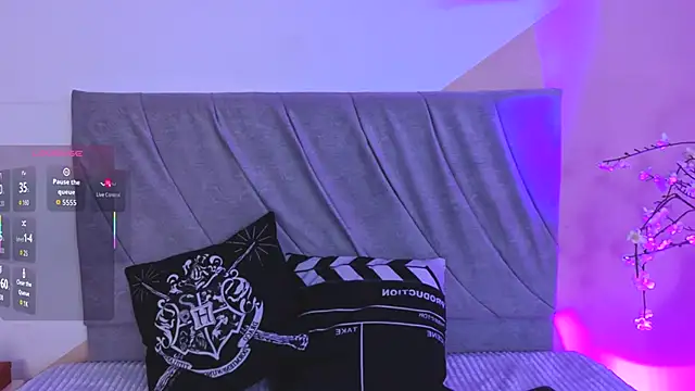 Snapshot of miaablack chatting on 11, 9, 2025 miaablack online show from 11, 9, 2025