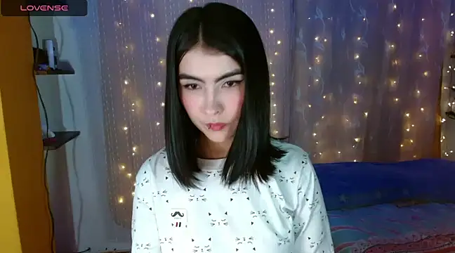 victoria-henaoo online show from 16, 2, 2025