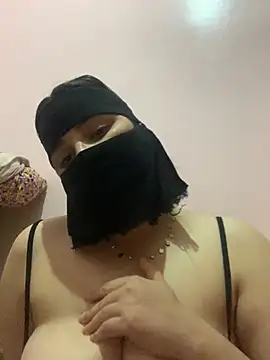 Snapshot of Miss-Soka chatting on 21, 12, 2024 Miss-Soka online show from 21, 12, 2024