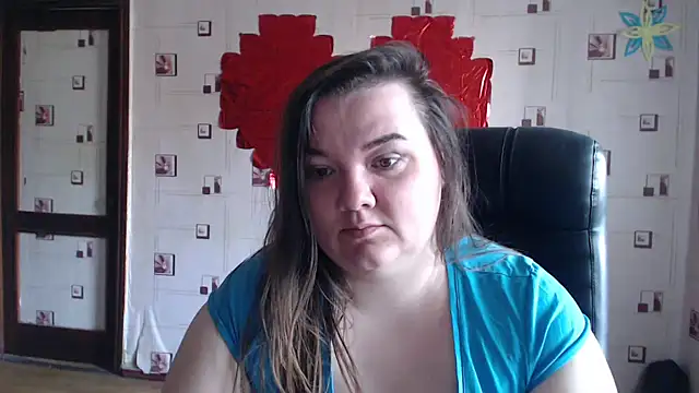 Snapshot of TasyaBigTTs chatting on 10, 3, 2025 TasyaBigTTs online show from 10, 3, 2025