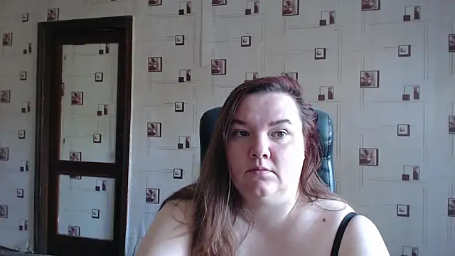 Snapshot of TasyaBigTTs chatting on 27, 9, 2025 TasyaBigTTs online show from 27, 9, 2025