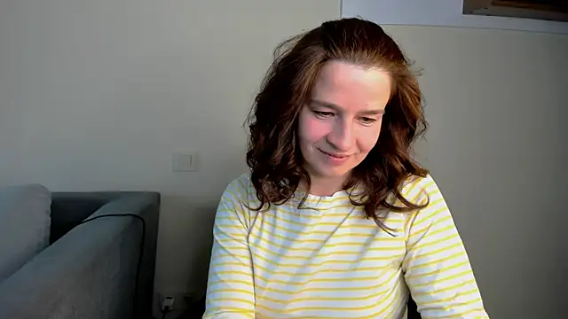 Snapshot of Clear_Angel chatting on 24, 4, 2026 Clear Angel online show from 24, 4, 2026
