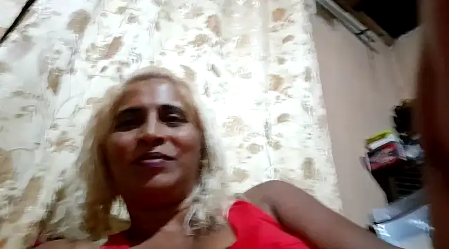 Goodgirlsue 77 online show from 3, 3, 2025