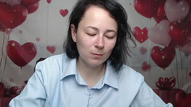 Snapshot of MarieSho chatting on 20, 5, 2026 MarieSho online show from 20, 5, 2026